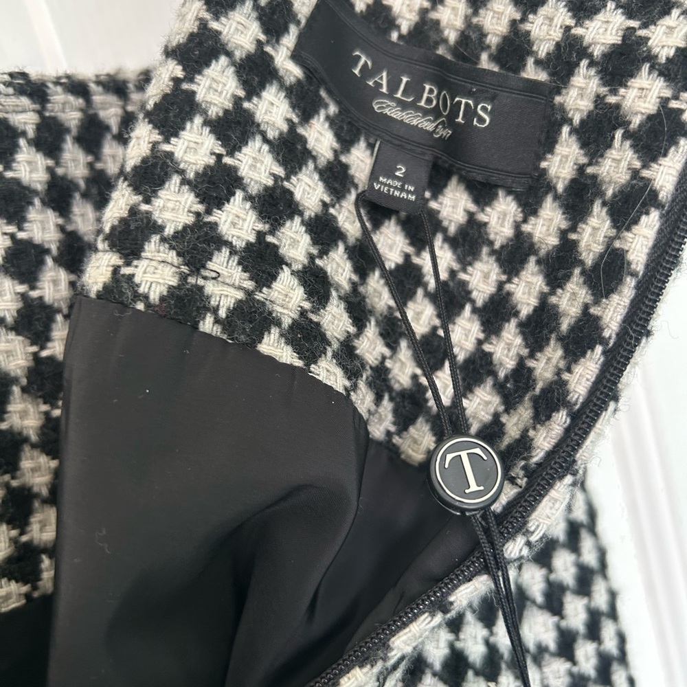 Talbots Monochrome Checkered Pencil Skirt - Picture 3 of 5